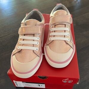 See Kai Run Girls Rose Gold Metallic Sneakers